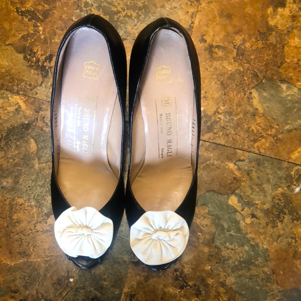 Women’s Black and White Heels